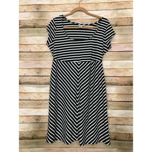 Motherhood Maternity B&W striped scoop neck dress